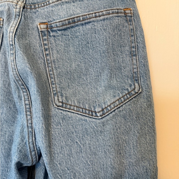 Abercrombie & Fitch 90’s Straight Ultra High Rise - Picture 4 of 6